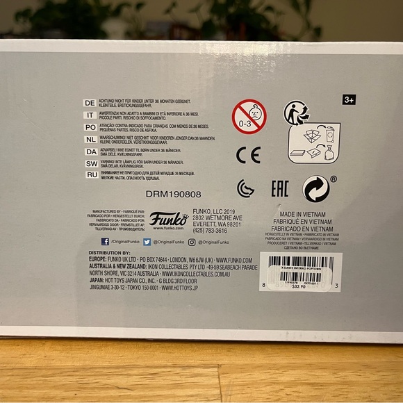 Beetlejuice with Dante’s Inferno Room Funko Pop! #06 - Picture 6 of 6